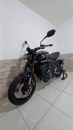 TRIUMPH TRIDENT 660 TRIUMPH TRIDENT 660